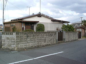 �r�t�H�[�A�t�^�[